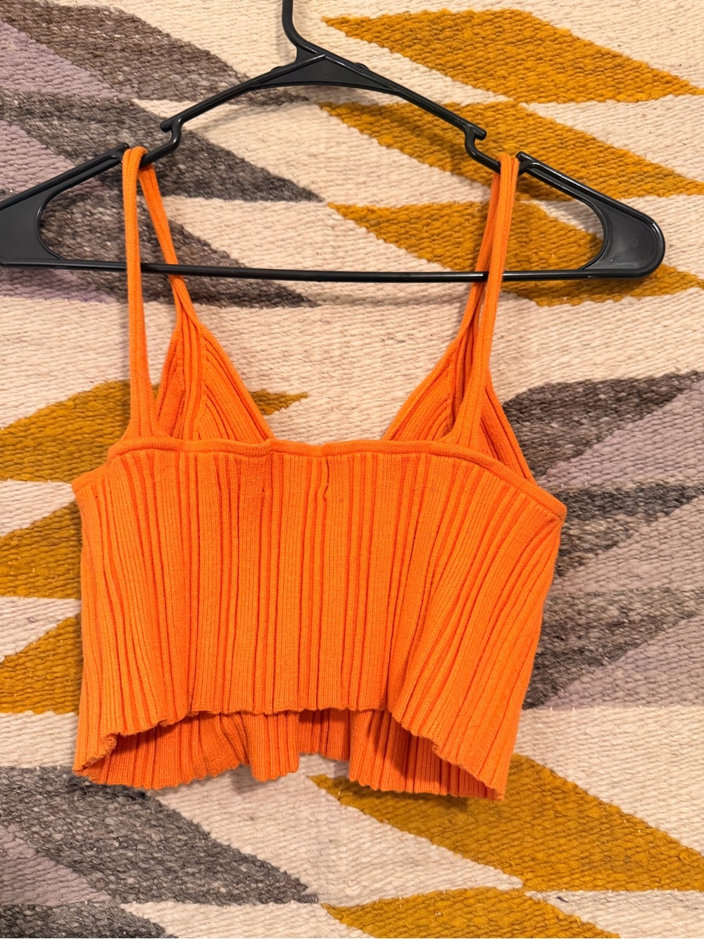 Cider Orange Ribbed V-Neck - Picture 2 of 3